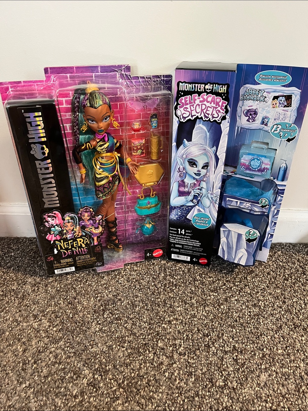 Monster High doll bundle